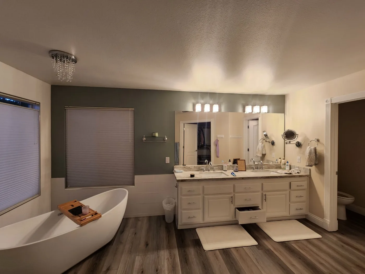 Bathroom finishes — Cityscape Painting project collection